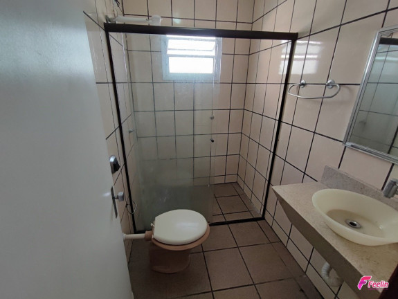 Imagem Casa com 5 Quartos à Venda, 259 m² em Santinho - Florianópolis Imagem Casa com 5 Quartos à Venda, 259 m² em Santinho - Florianópolis