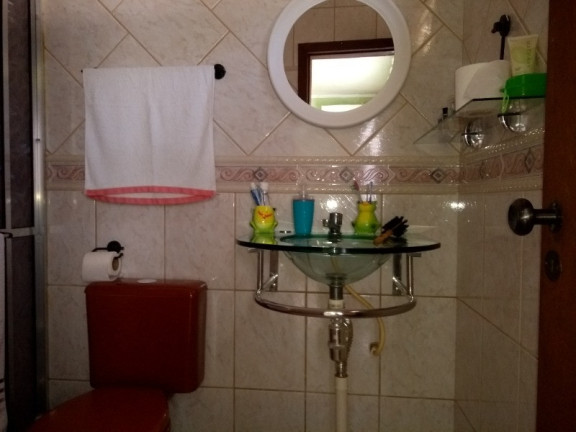Imagem Casa com 3 Quartos à Venda, 161 m² em Sarandi - Porto Alegre Imagem Casa com 3 Quartos à Venda, 161 m² em Sarandi - Porto Alegre