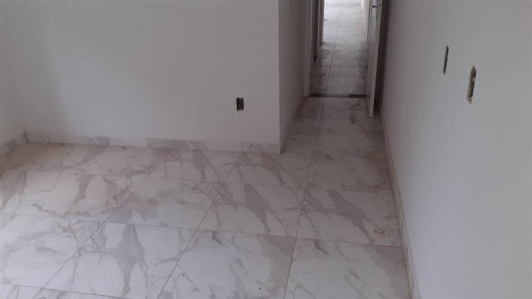 Imagem Casa com 2 Quartos à Venda, 10 m² em Maracanã - Praia Grande Imagem Casa com 2 Quartos à Venda, 10 m² em Maracanã - Praia Grande