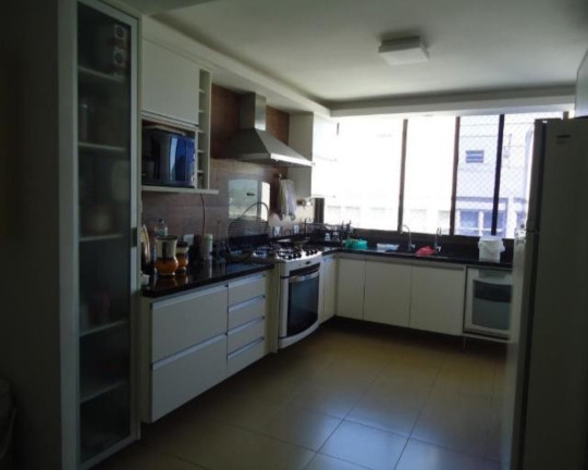 Imagem Imóvel com 4 Quartos à Venda, 160 m² em Icaraí - Niterói Imagem Imóvel com 4 Quartos à Venda, 160 m² em Icaraí - Niterói