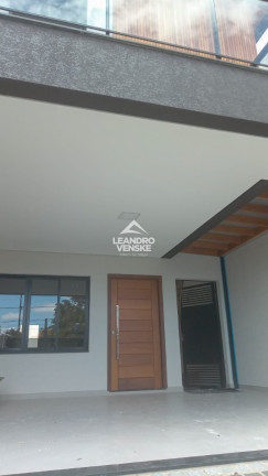 Imagem Sobrado com 3 Quartos à Venda, em Saguaçu - Joinville Imagem Sobrado com 3 Quartos à Venda, em Saguaçu - Joinville