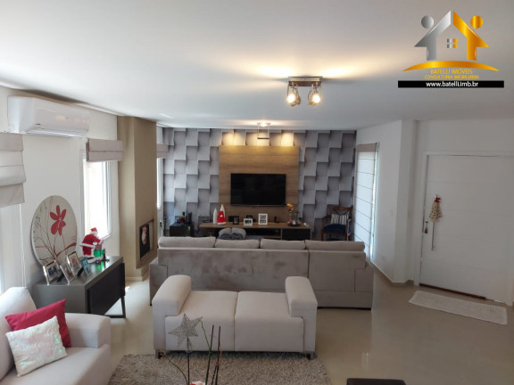 Imagem Casa de Condomínio com 4 Quartos à Venda, 350 m² em Granja Viana - Carapicuíba Imagem Casa de Condomínio com 4 Quartos à Venda, 350 m² em Granja Viana - Carapicuíba