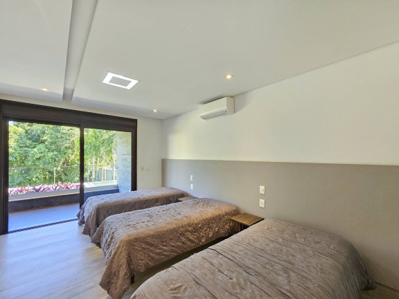 Imagem Casa com 5 Quartos à Venda, 692 m² em Riviera De São Lourenço - Bertioga Imagem Casa com 5 Quartos à Venda, 692 m² em Riviera De São Lourenço - Bertioga