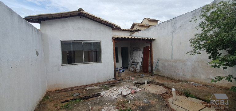 Casa com 3 Quartos à Venda, 130 m² em Floresta Encantada - Esmeraldas