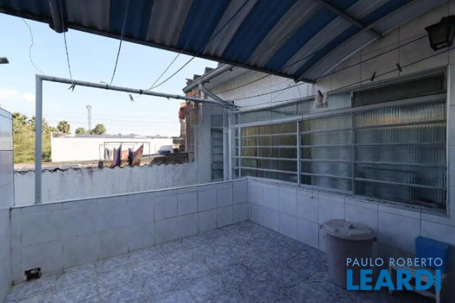 Imagem Casa com 3 Quartos para Alugar, 200 m² em Jardim Cristiane - Santo André Imagem Casa com 3 Quartos para Alugar, 200 m² em Jardim Cristiane - Santo André