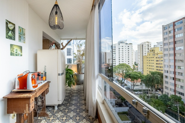 Imagem Apartamento com 3 Quartos à Venda, 208 m² em Moema - São Paulo