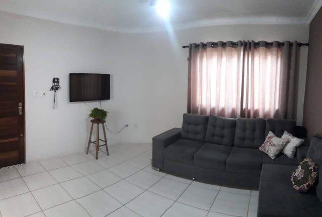 Imagem Casa com 3 Quartos à Venda, 250 m² em Jardim Itamarati - Botucatu