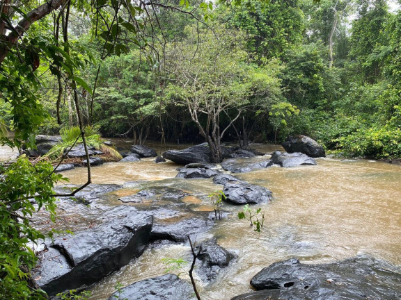 Imagem Fazenda à Venda, 1.400 m² em Alenquer