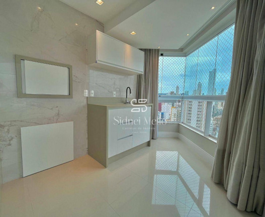 Imagem Apartamento com 3 Quartos à Venda, 135 m² em 2 Quadra Centro - Balneário Camboriú Imagem Apartamento com 3 Quartos à Venda, 135 m² em 2 Quadra Centro - Balneário Camboriú