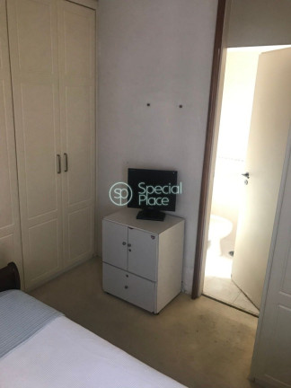 Imagem Apartamento com 3 Quartos à Venda, 250 m² em Moema - São Paulo