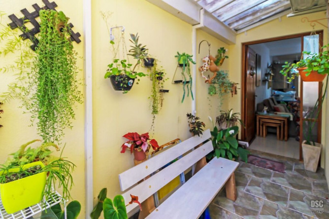 Imagem Casa com 2 Quartos à Venda, 64 m² em Hípica - Porto Alegre Imagem Casa com 2 Quartos à Venda, 64 m² em Hípica - Porto Alegre
