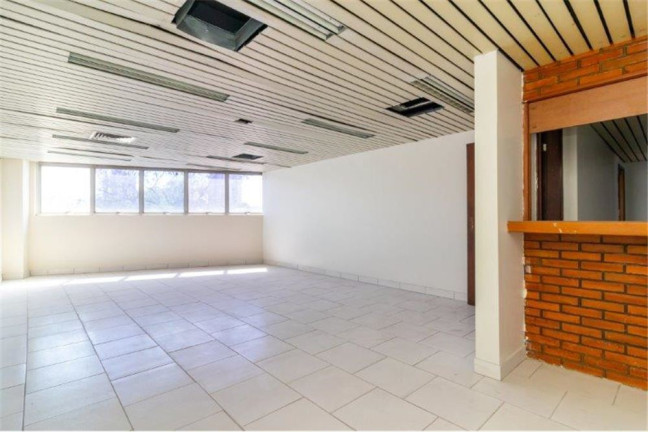 Imóvel Comercial à Venda, 2.175 m² em Partenon - Porto Alegre