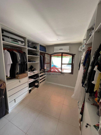 Imagem Casa com 4 Quartos à Venda, 305 m² em Pendotiba - Niterói Imagem Casa com 4 Quartos à Venda, 305 m² em Pendotiba - Niterói