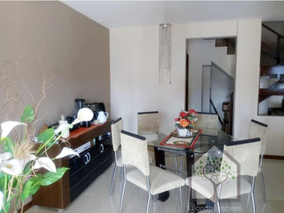 Imagem Casa com 6 Quartos à Venda, 291 m² em Agronômica - Florianópolis Imagem Casa com 6 Quartos à Venda, 291 m² em Agronômica - Florianópolis