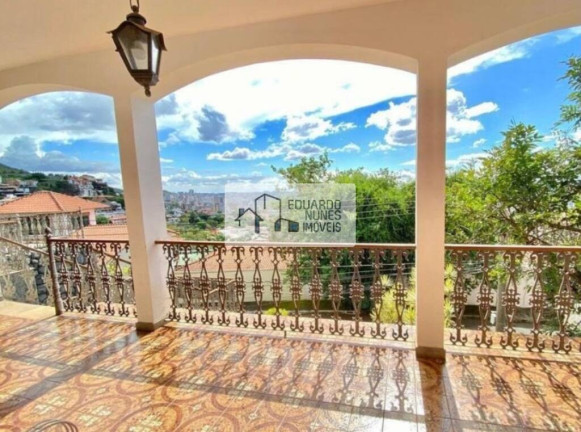 Imagem Casa com 5 Quartos à Venda, em Mangabeiras - Belo Horizonte Imagem Casa com 5 Quartos à Venda, em Mangabeiras - Belo Horizonte