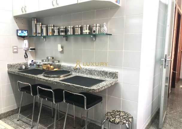 Imagem Imóvel com 3 Quartos à Venda, 97 m² em Santa Efigênia - Belo Horizonte Imagem Imóvel com 3 Quartos à Venda, 97 m² em Santa Efigênia - Belo Horizonte