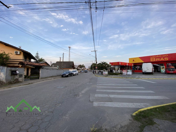 Imagem Sobrado com 3 Quartos à Venda, 282 m² em Centro - Balneário Barra Do Sul
