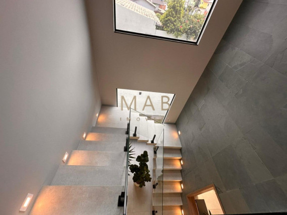 Imagem Casa com 4 Quartos à Venda, 420 m² em São João Do Rio Vermelho - Florianópolis Imagem Casa com 4 Quartos à Venda, 420 m² em São João Do Rio Vermelho - Florianópolis