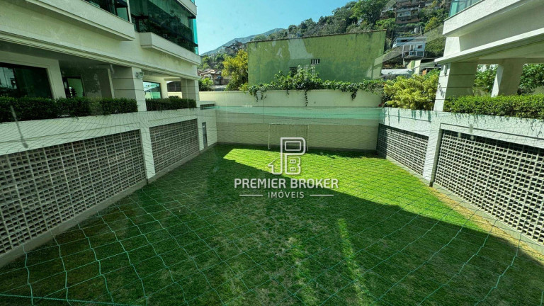 Imagem Apartamento com 2 Quartos à Venda, 107 m² em Alto - Teresópolis Imagem Apartamento com 2 Quartos à Venda, 107 m² em Alto - Teresópolis