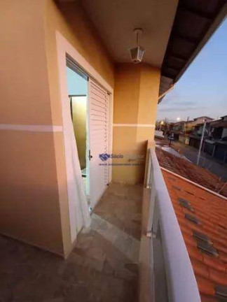 Imagem Sobrado com 3 Quartos à Venda, 158 m² em Jardim Santa Clara - Guarulhos Imagem Sobrado com 3 Quartos à Venda, 158 m² em Jardim Santa Clara - Guarulhos