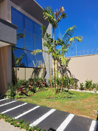 Imagem Casa com 3 Quartos à Venda, 180 m² em Moinho Dos Ventos - Goiânia Imagem Casa com 3 Quartos à Venda, 180 m² em Moinho Dos Ventos - Goiânia