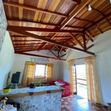 Imagem Imóvel com 2 Quartos à Venda, 45 m² em Centro - Gonçalves Imagem Imóvel com 2 Quartos à Venda, 45 m² em Centro - Gonçalves