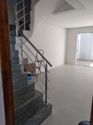 Imagem Sobrado com 3 Quartos à Venda, 140 m² em Jardim Itu - Porto Alegre