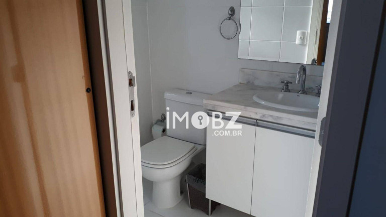 Imagem Imóvel com 4 Quartos à Venda, 197 m² em Portal Do Morumbi - São Paulo Imagem Imóvel com 4 Quartos à Venda, 197 m² em Portal Do Morumbi - São Paulo