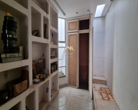 Imagem Casa com 8 Quartos à Venda, 1.002 m² em Cruzeiro - Belo Horizonte Imagem Casa com 8 Quartos à Venda, 1.002 m² em Cruzeiro - Belo Horizonte