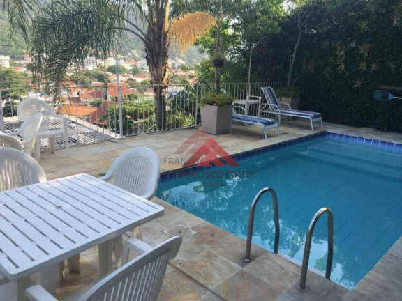 Imagem Casa com 4 Quartos à Venda, 380 m² em São Francisco - Niterói Imagem Casa com 4 Quartos à Venda, 380 m² em São Francisco - Niterói
