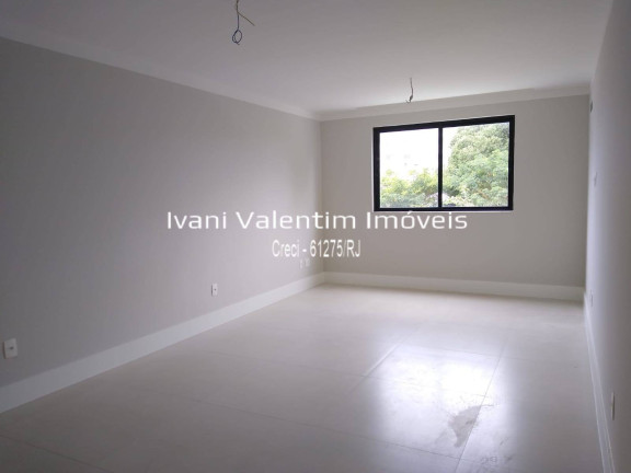 Imagem Casa de Condomínio com 5 Quartos à Venda, 340 m² em Barra Da Tijuca - Rio De Janeiro