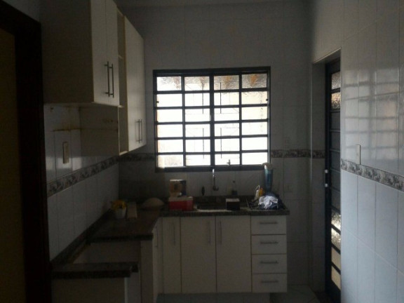 Imagem Casa com 4 Quartos à Venda, em Jardim Itacolomi - Mogi Guaçu Imagem Casa com 4 Quartos à Venda, em Jardim Itacolomi - Mogi Guaçu