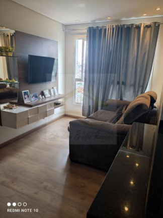 Imagem Apartamento com 3 Quartos à Venda, 58 m² em Champagnat - Londrina