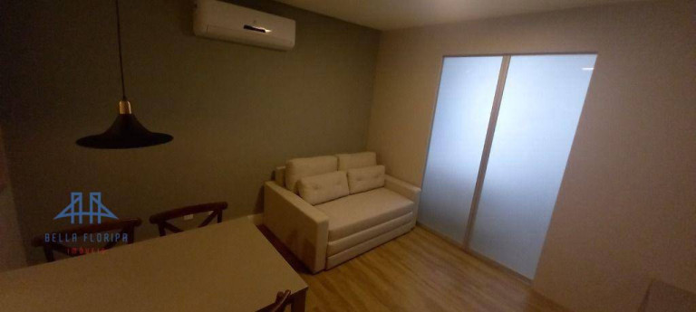 Imagem Studio com 1 Quarto à Venda ou Locação, 34 m² em Córrego Grande - Florianópolis
