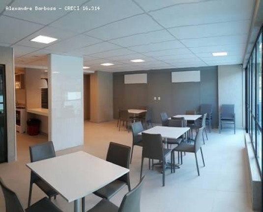 Imagem Apartamento com 2 Quartos à Venda, 46 m² em Casa Amarela - Recife