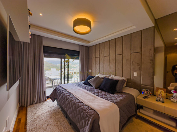 Imagem Casa com 4 Quartos à Venda, 470 m² em Alphaville - Santana De Parnaíba Imagem Casa com 4 Quartos à Venda, 470 m² em Alphaville - Santana De Parnaíba