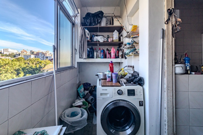 Imagem Apartamento com 3 Quartos à Venda, 99 m² em Floresta - Porto Alegre