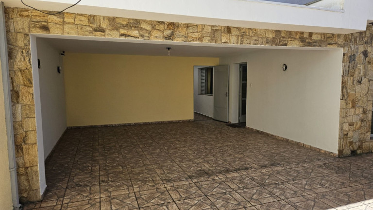 Imagem Casa com 2 Quartos à Venda, 140 m² em Vila Barcelona - Sorocaba Imagem Casa com 2 Quartos à Venda, 140 m² em Vila Barcelona - Sorocaba