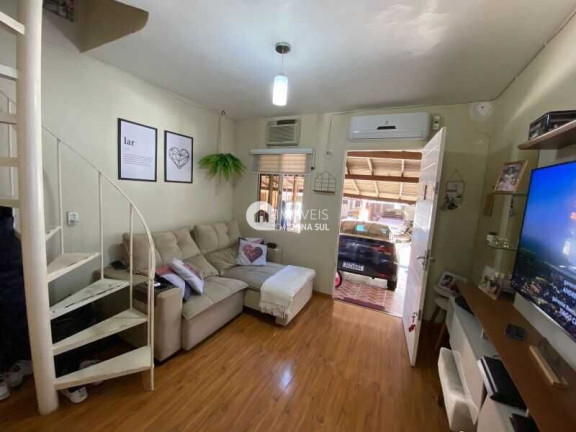 Imagem Casa com 2 Quartos à Venda, 56 m² Imagem Casa com 2 Quartos à Venda, 56 m²