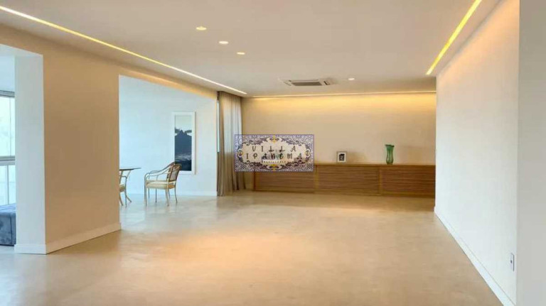 Imagem Apartamento com 3 Quartos à Venda, 170 m² em Leblon - Rio De Janeiro Imagem Apartamento com 3 Quartos à Venda, 170 m² em Leblon - Rio De Janeiro