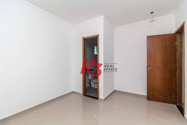 Imagem Casa com 3 Quartos à Venda, 140 m² em Ocian - Praia Grande Imagem Casa com 3 Quartos à Venda, 140 m² em Ocian - Praia Grande