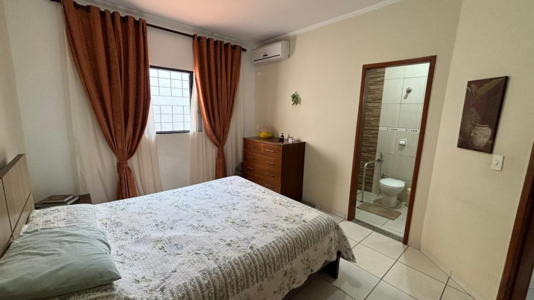 Imagem Casa com 3 Quartos à Venda, 119 m² em Vila Vilas Boas - Campo Grande