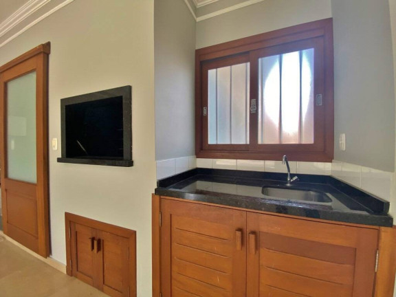 Imagem Casa com 4 Quartos à Venda, em Atlantida - Xangri-lá Imagem Casa com 4 Quartos à Venda, em Atlantida - Xangri-lá