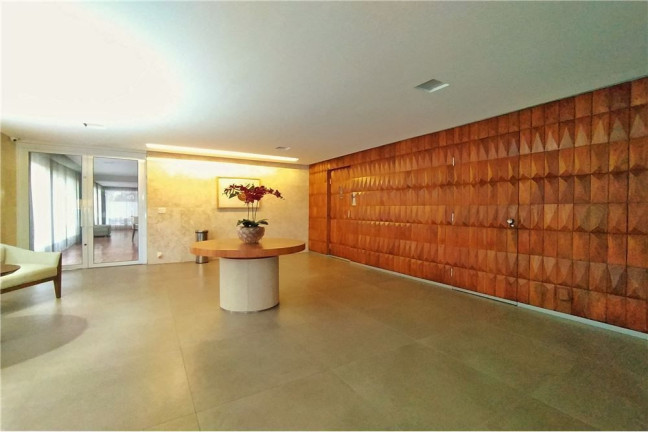 Imagem Apartamento com 3 Quartos à Venda, 172 m² em Itaim Bibi - São Paulo Imagem Apartamento com 3 Quartos à Venda, 172 m² em Itaim Bibi - São Paulo
