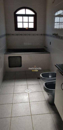 Imagem Sobrado com 3 Quartos à Venda, 250 m² em Olímpico - São Caetano Do Sul Imagem Sobrado com 3 Quartos à Venda, 250 m² em Olímpico - São Caetano Do Sul