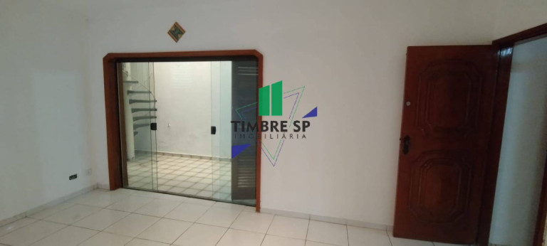 Casa com 3 Quartos para Alugar, 145 m² em Parque Casa De Pedra - São Paulo