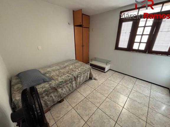 Imagem Casa com 4 Quartos à Venda, 400 m² em Engenheiro Luciano Cavalcante - Fortaleza Imagem Casa com 4 Quartos à Venda, 400 m² em Engenheiro Luciano Cavalcante - Fortaleza