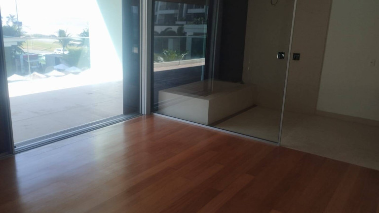 Imagem Casa com 1 Quarto à Venda,  em Barra Da Tijuca - Rio De Janeiro