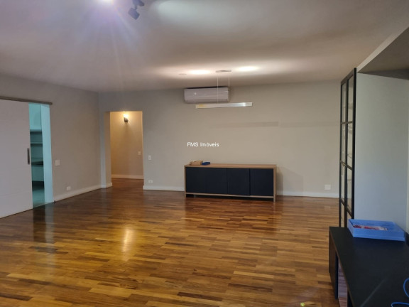 Imagem Imóvel com 3 Quartos à Venda, 167 m² em Itaim Bibi - São Paulo Imagem Imóvel com 3 Quartos à Venda, 167 m² em Itaim Bibi - São Paulo
