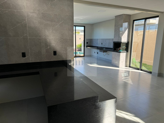 Imagem Casa com 4 Quartos à Venda, 252 m² em Terras Alpha Residencial 1 - Senador Canedo